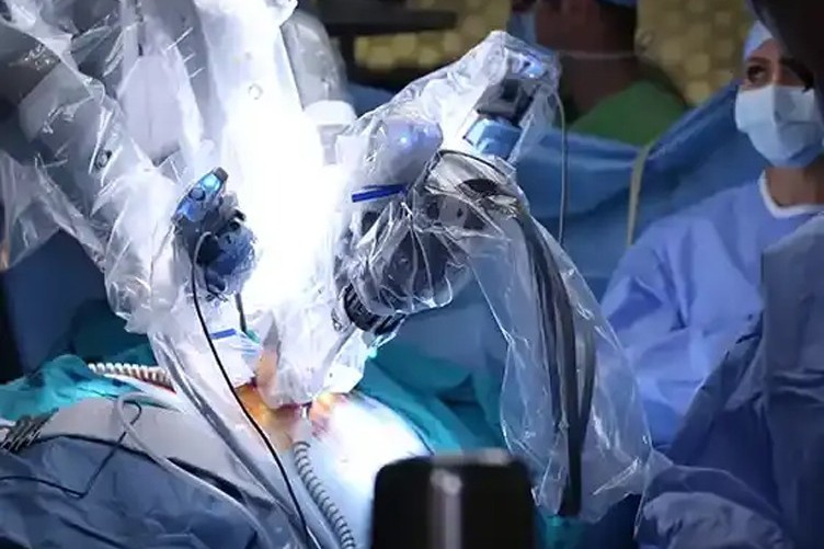 Robotic-Assisted Cardiac Surgery